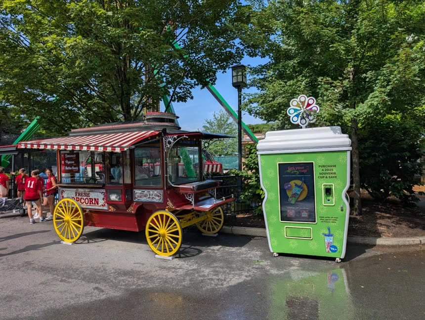 Sweet Robo Popcorn & Ice Cream machines at Hersheypark